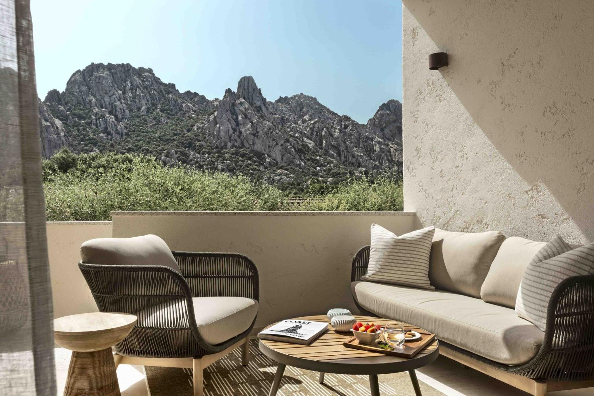 La Suera San Pantaleo Hotel Exterior photo